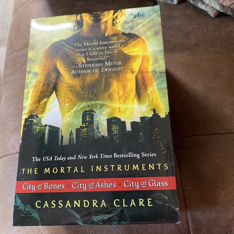 Cassandra Clare The Mortal Instruments 7 Books Collection Set