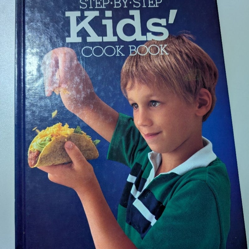 Lot Of 4 Better Homes And Gardens Kids Cookbooks