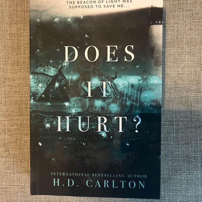 Best Signed Hardcover Does It Hurt ? HD Carlton