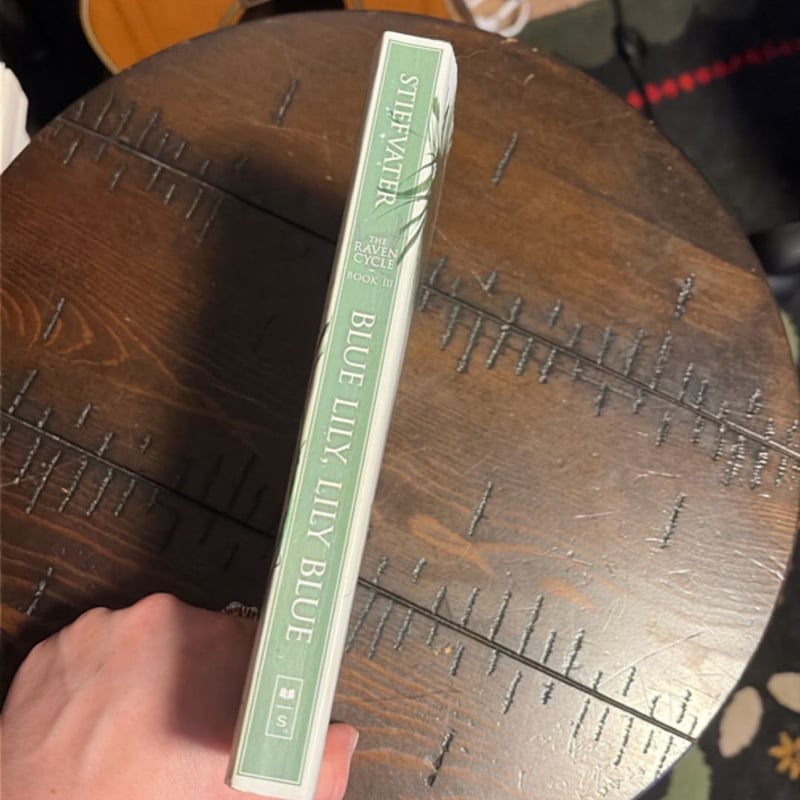 Blue Lily, Lily Blue