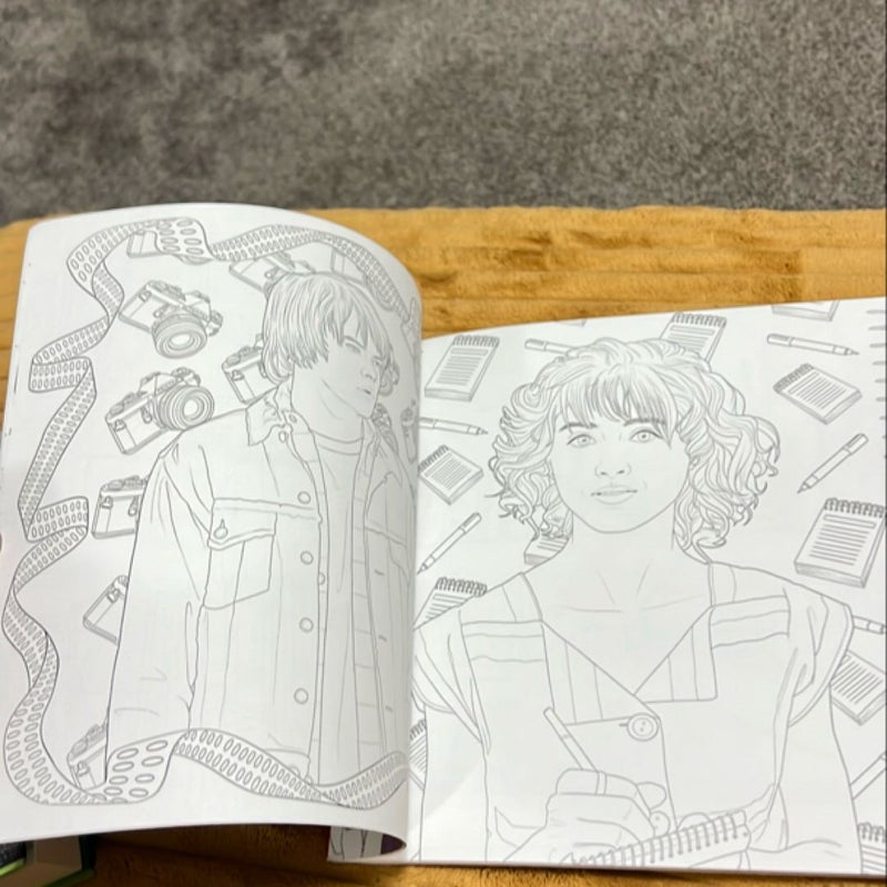 Stranger Things: the Official Coloring Book