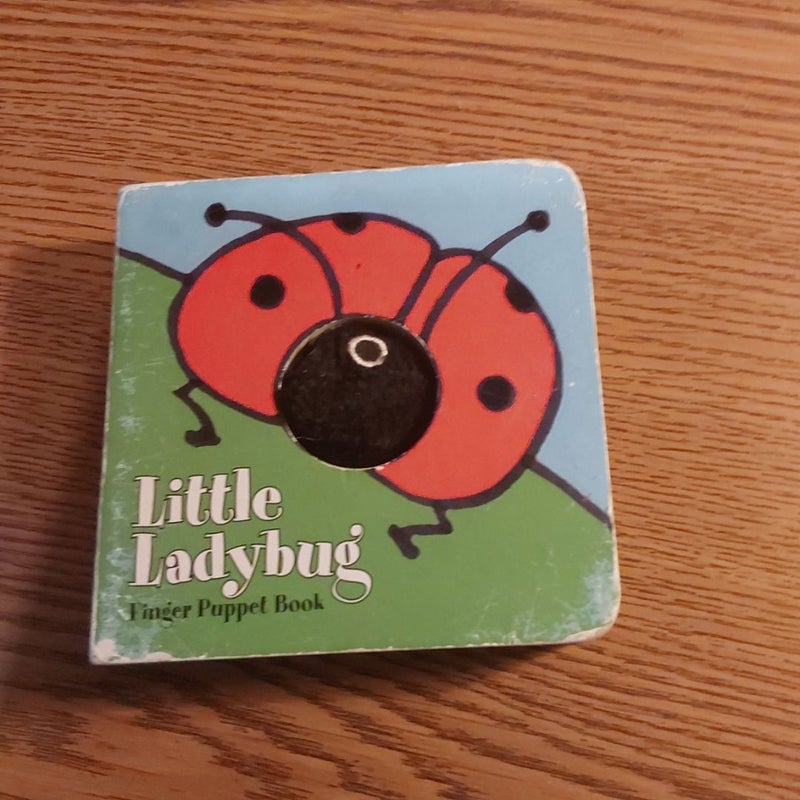 Little Ladybug: Finger Puppet Book