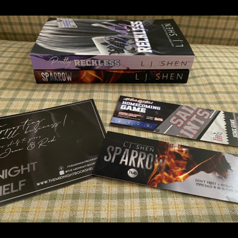 The Midnight Bookshelf SE “Sparrow” & “Reckless” popular by LJ Shen w/bookmarks