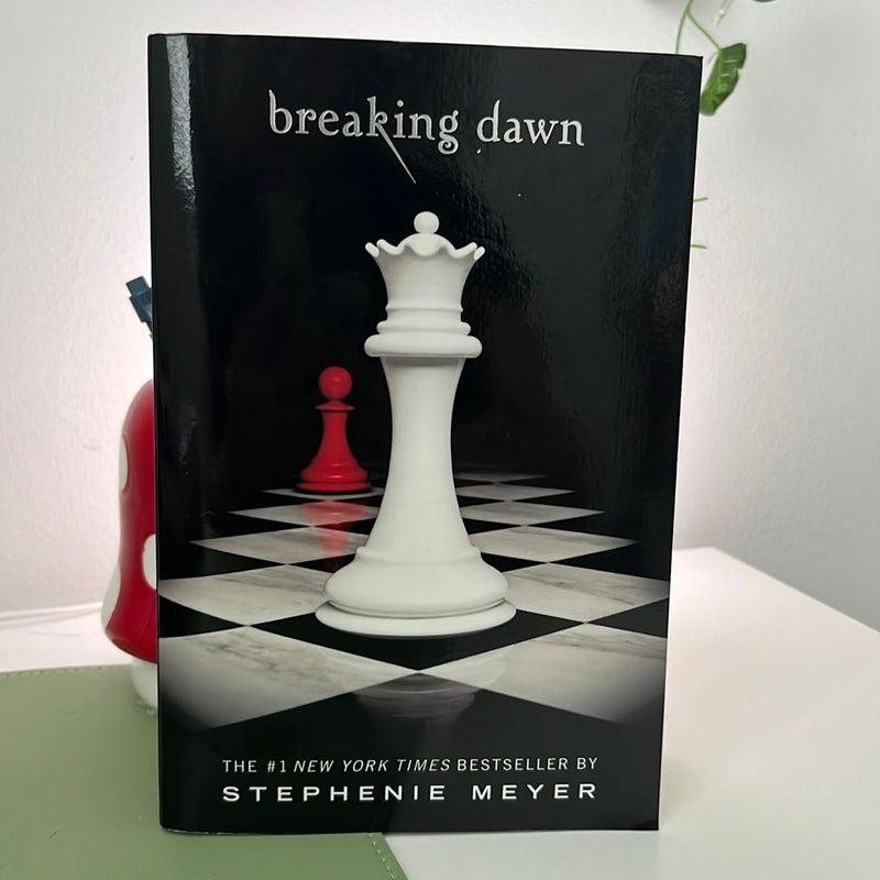Breaking Dawn (First edition paperback)