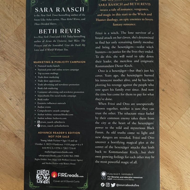 Night of the Witch by Sara Raasch and Beth Revis, Paperback | Pangobooks