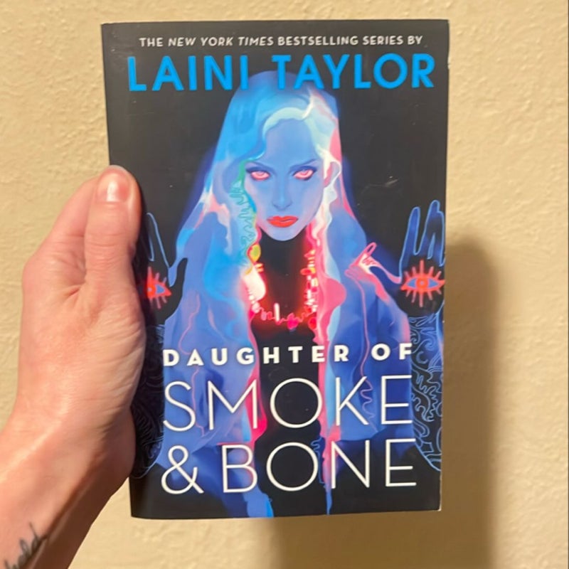 Daughter of Smoke and Bone