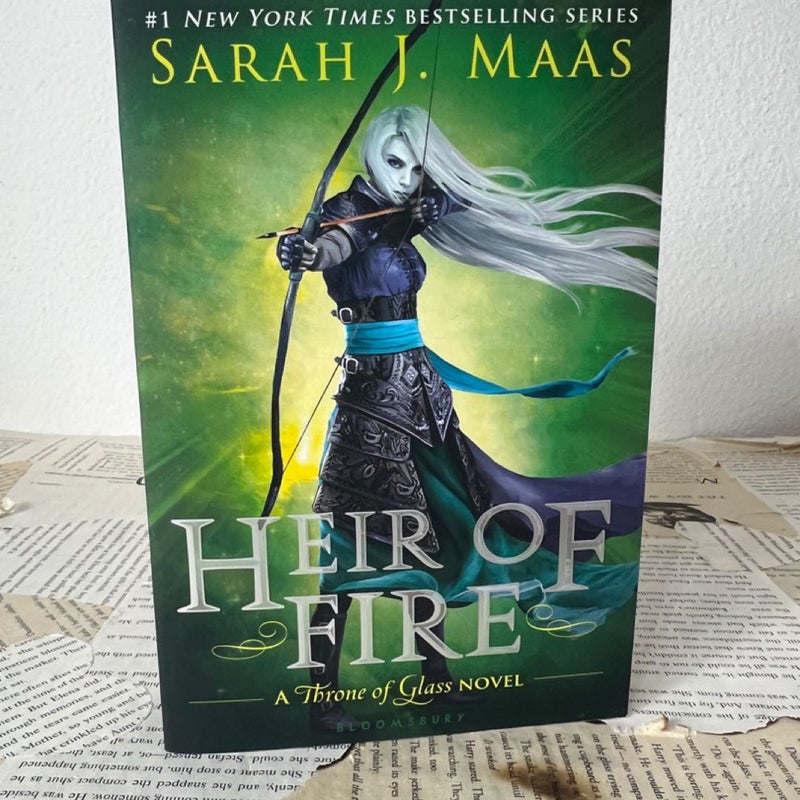 Heir of Fire by Sarah J Maas OOP Paperback Novel Book Romance Fantasy