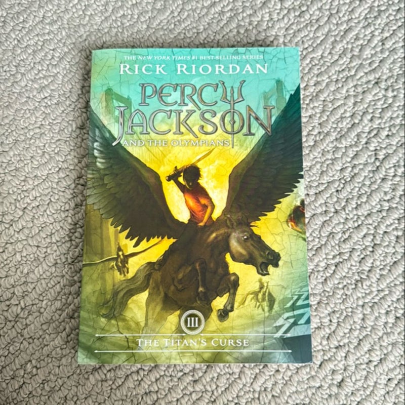 Percy Jackson and the Olympians, Book Three the Titan's Curse (Percy Jackson and the Olympians, Book Three)