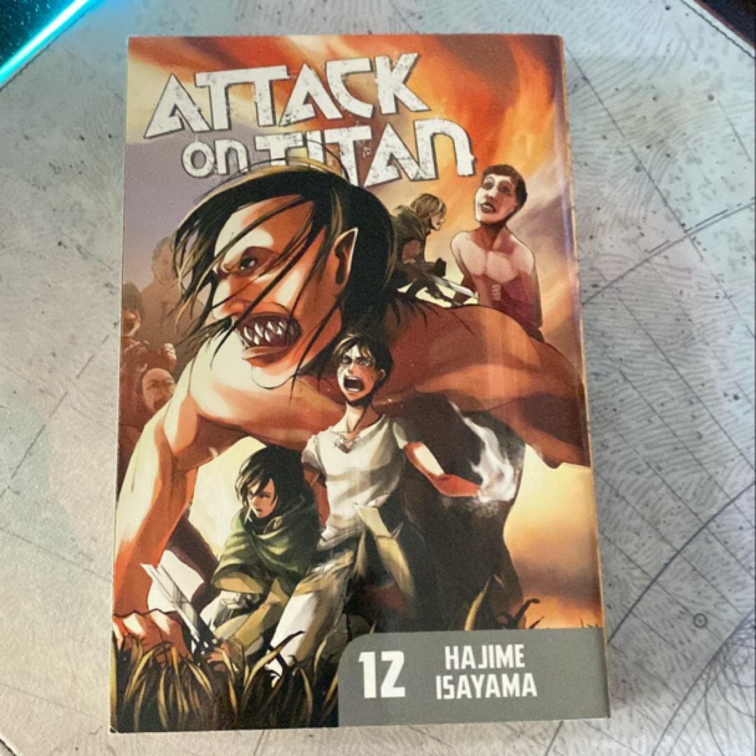 Attack on Titan 12