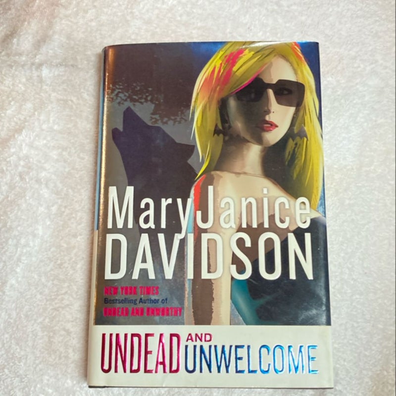 Undead and Unwelcome 10C