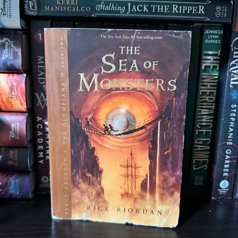 Percy Jackson and the Olympians, Book Two the Sea of Monsters (Percy Jackson and the Olympians, Book Two)