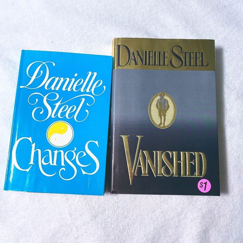 Danielle Steel 2 Book Hardcover Bundle