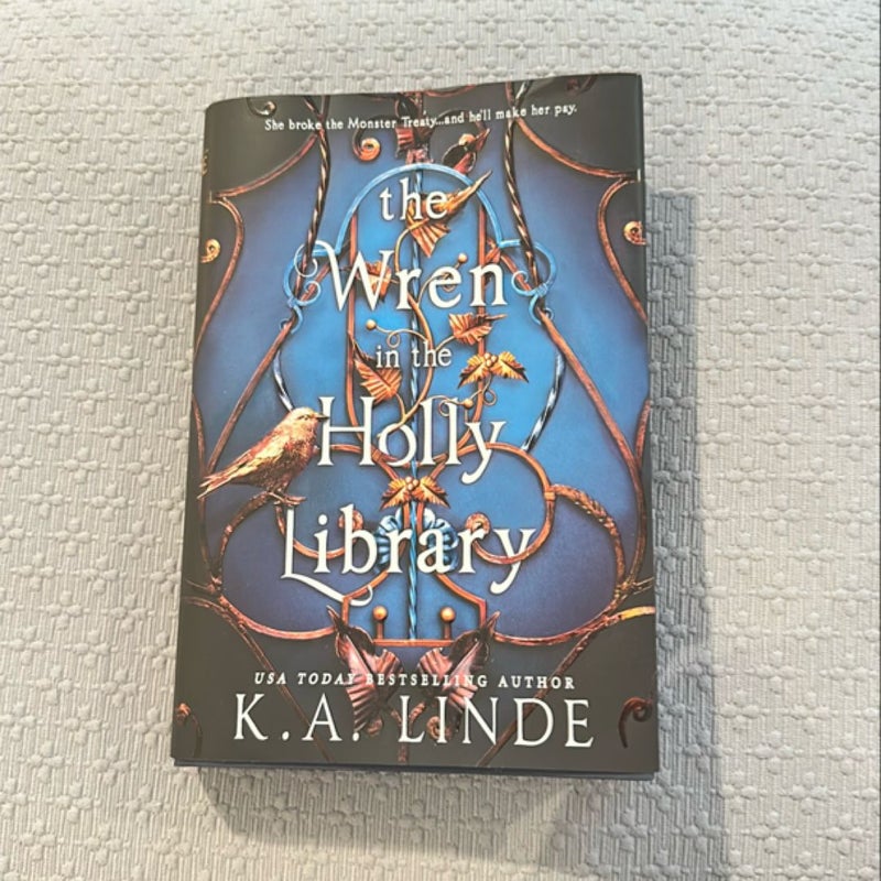 The Wren in the Holly Library (Deluxe Limited Edition)