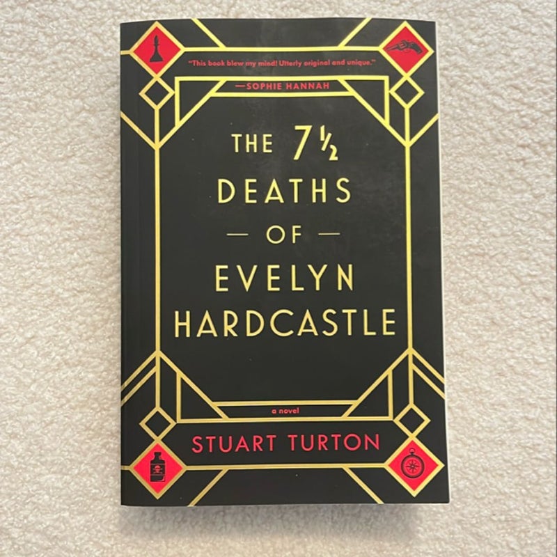 The 7½ Deaths of Evelyn Hardcastle