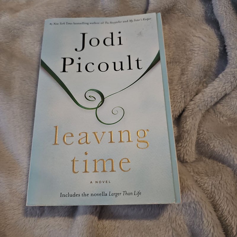 Leaving Time (with Bonus Novella Larger Than Life) by Jodi Picoult,  Paperback | Pangobooks