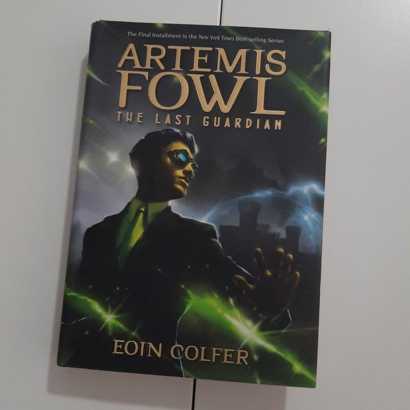 Artemis Fowl 8: The Last Guardian by Eoin Colfer: 9780307991188 |  : Books