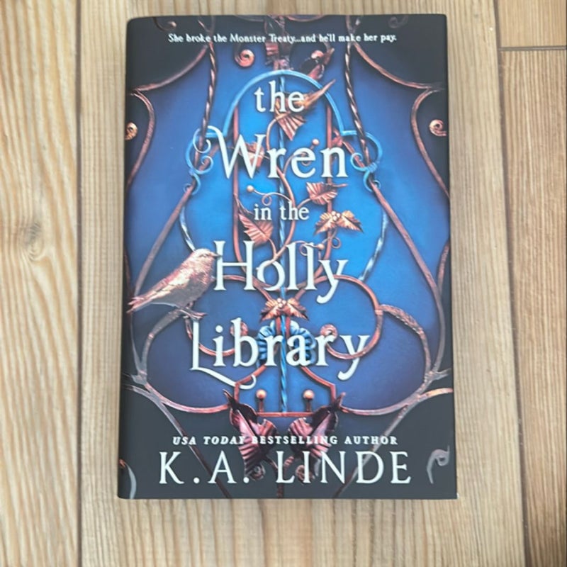 The Wren in the Holly Library (Deluxe Limited Edition)