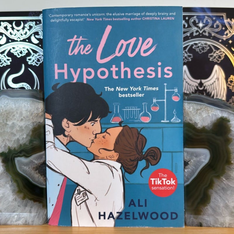The Love Hypothesis (*UK Edition bought in India, Read Description*)