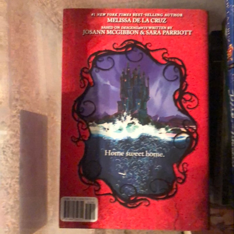 Return to the Isle of the Lost (a Descendants Novel, Book 2)