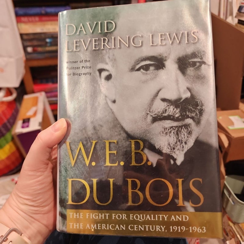 W e B du Bois