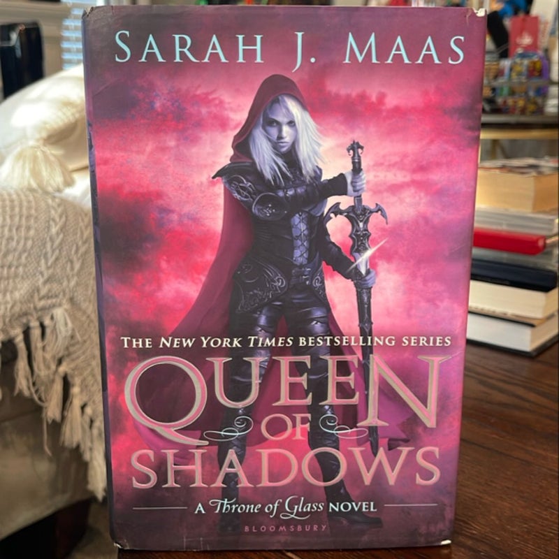 Queen of Shadows OOP HARDCOVER
