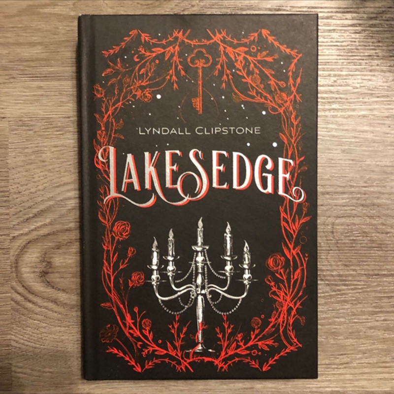 ✨ Signed Book ~ Owlcrate Bookish Box Lakesedge Lakesedge by Lyndall Clipstone  ✨
