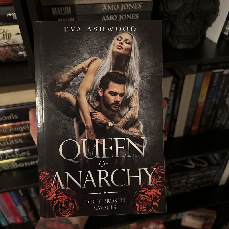 Queen of Anarchy - OOP