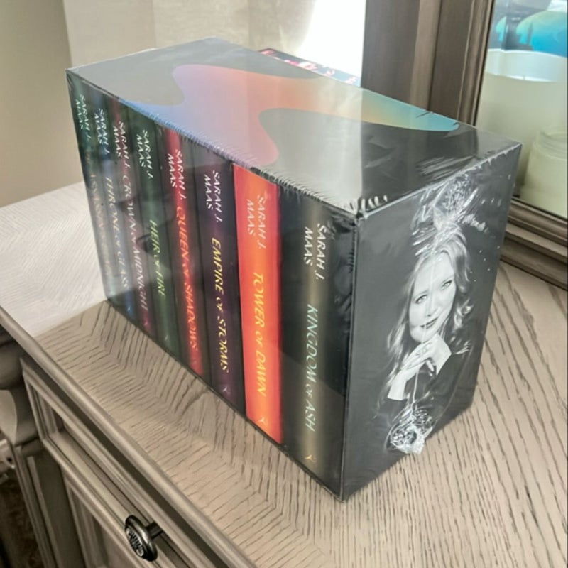 Throne of Glass Paperback Box Set