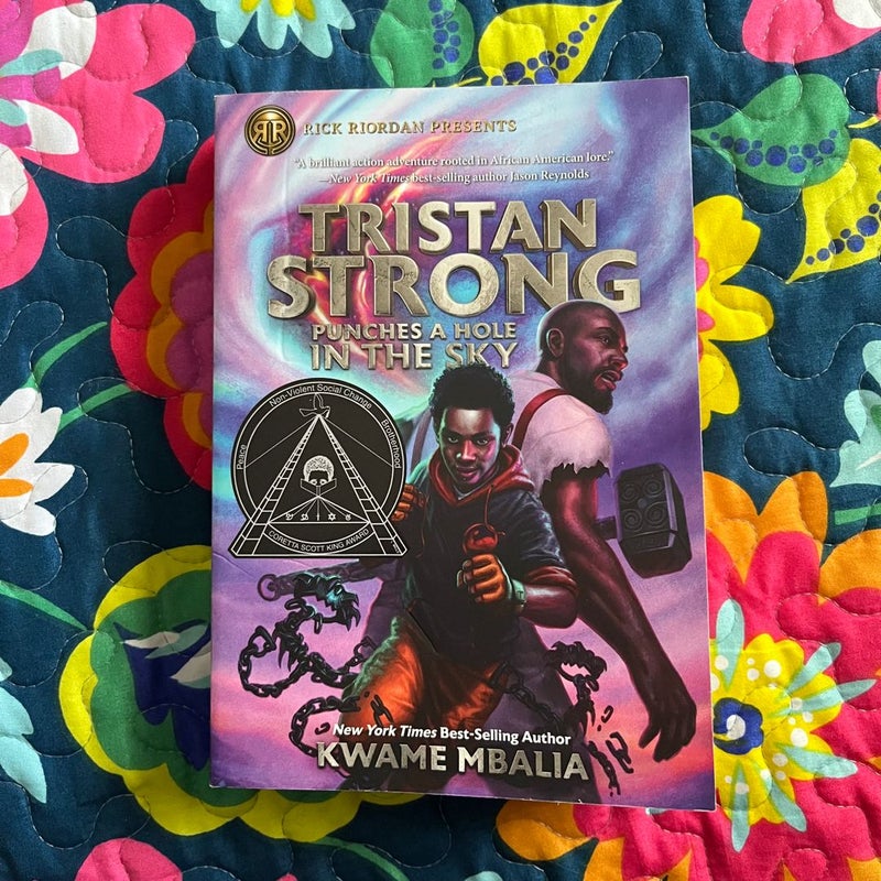 Tristan Strong Punches a Hole in the Sky (a Tristan Strong Novel, Book 1)