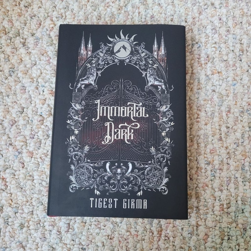 Immortal Dark (OWLCRATE) +page overlays