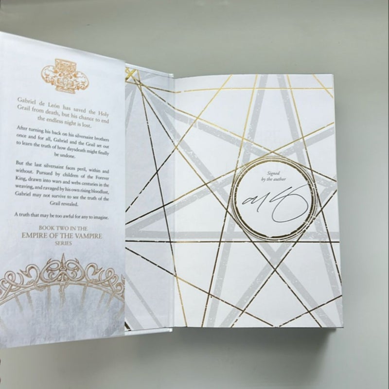 *Signed* illumicrate Empire of the Damned
