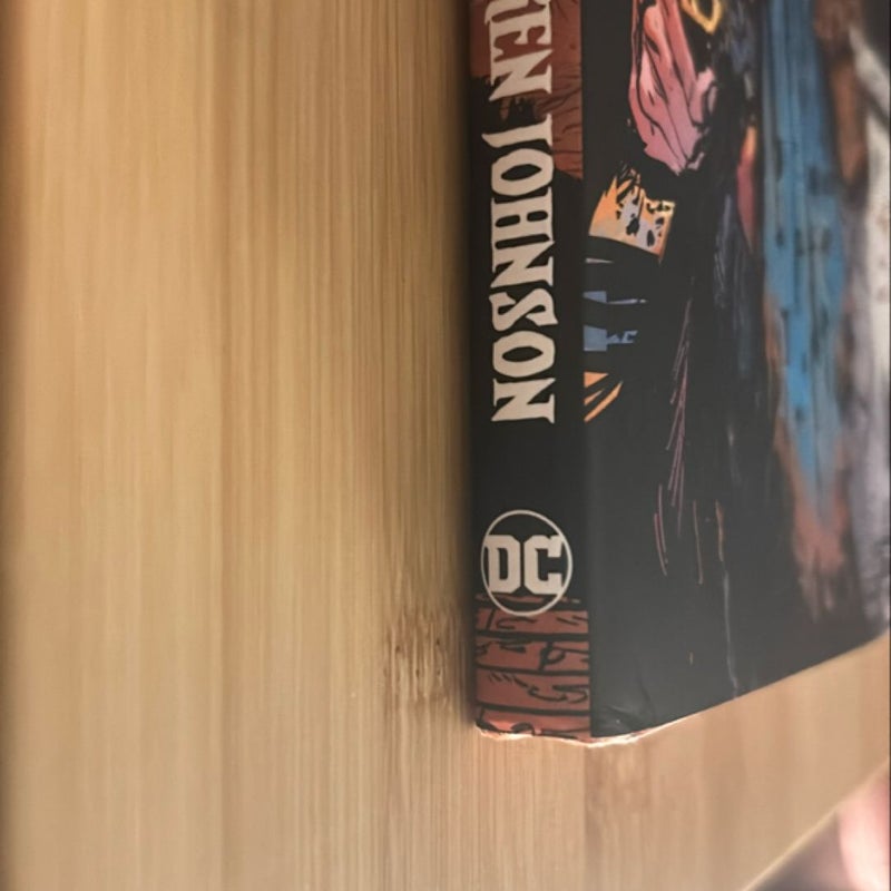 Wonder Woman: Dead Earth (HARDCOVER)