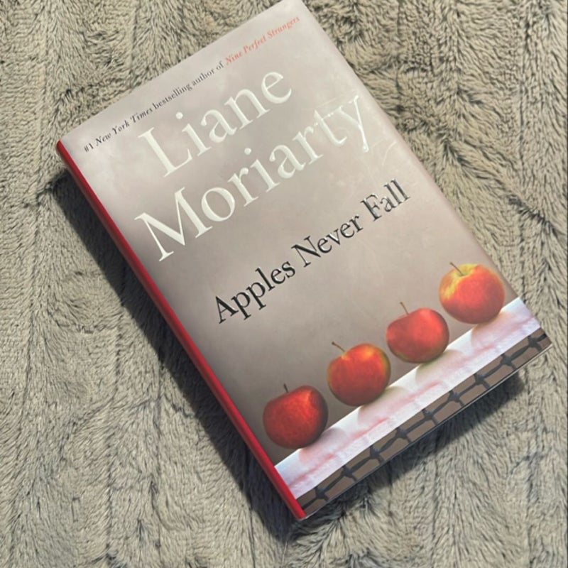 Apples Never Fall