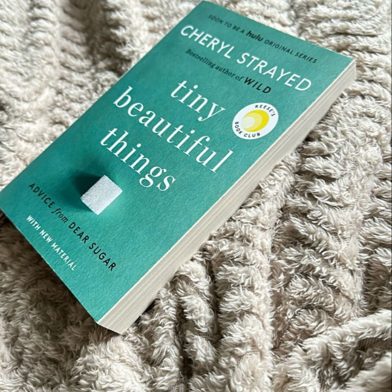 Tiny Beautiful Things (10th Anniversary Edition)