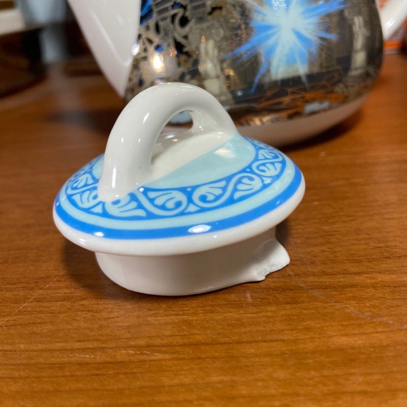 **DAMAGED** Illumicrate Greek Mythology Teapot 