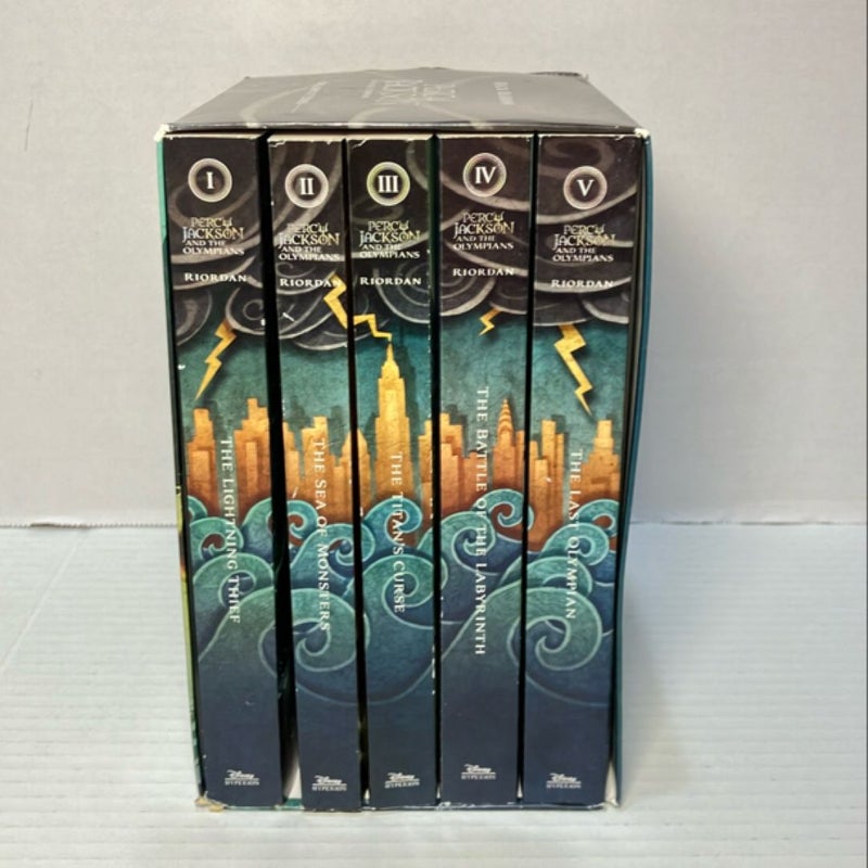 Percy Jackson and the Olympians 5 box set(no poster)