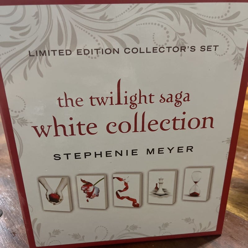 The Twilight Saga White Collection