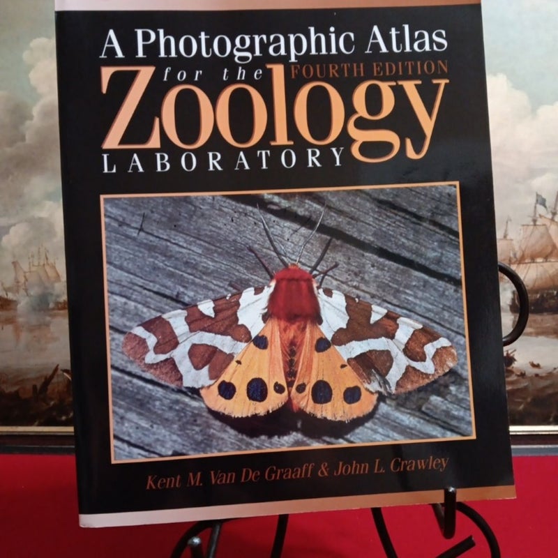 A Photographic Atlas for the Zoology Laboratory