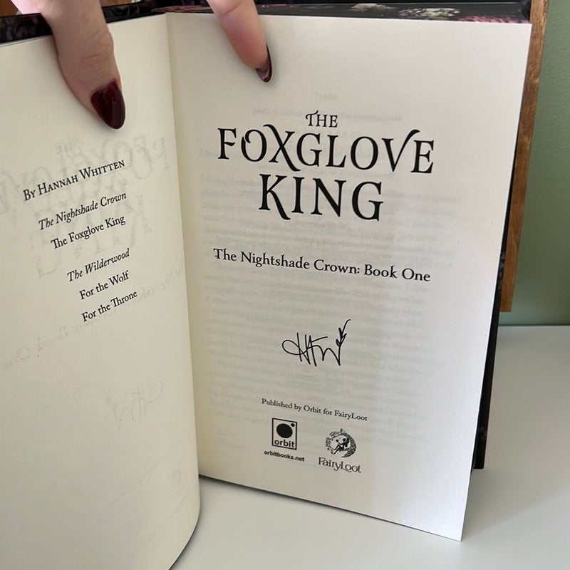 The Foxglove King by Hannah Whitten, Hardcover | Pangobooks