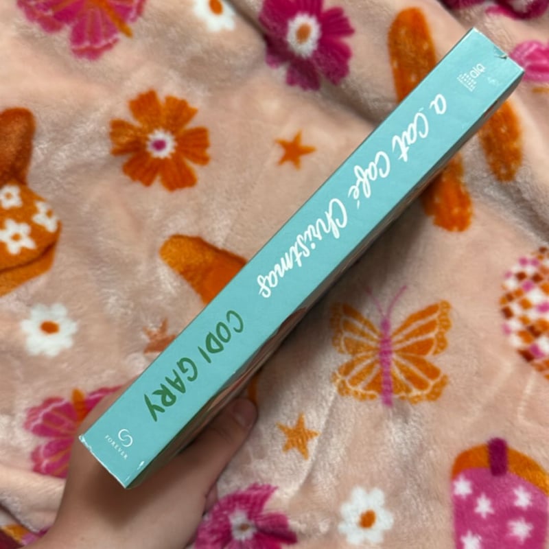 A Cat Cafe Christmas