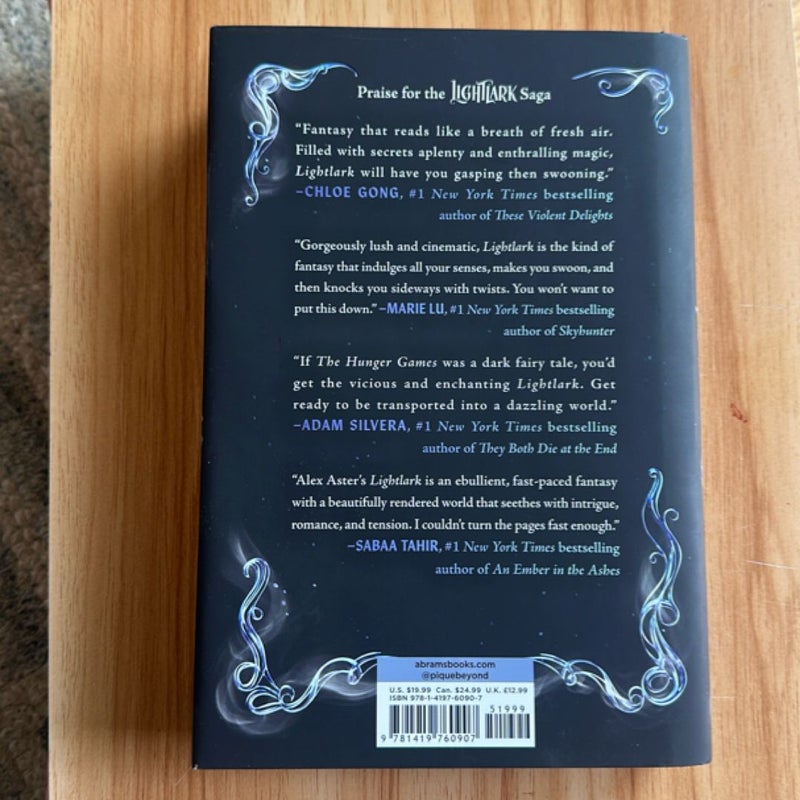 Nightbane(the Lightlark Saga Book 2)
