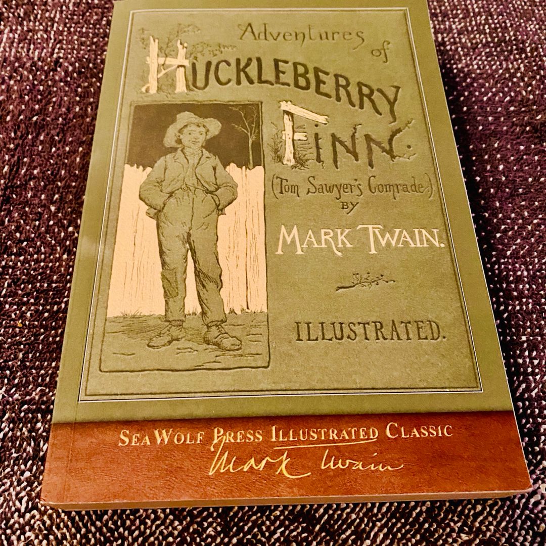 Adventures of Huckleberry Finn (SeaWolf Press Illustrated Classic)