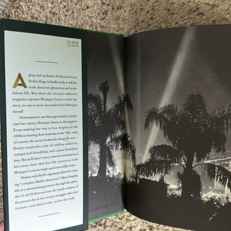 The Seven Husbands of Evelyn Hugo: Deluxe Edition Hardcover