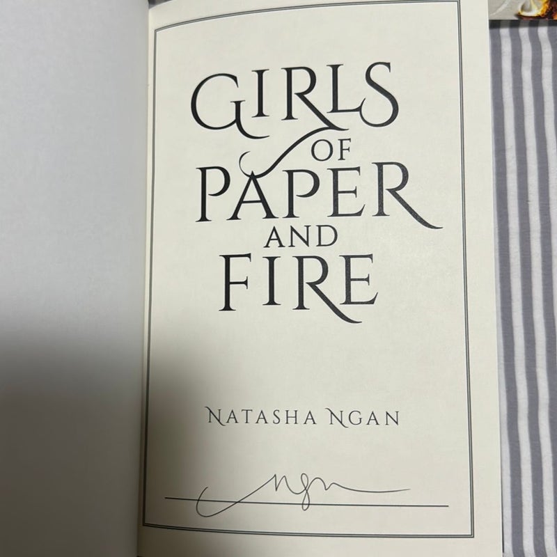 Girls of Paper and Fire *OwlCrate*