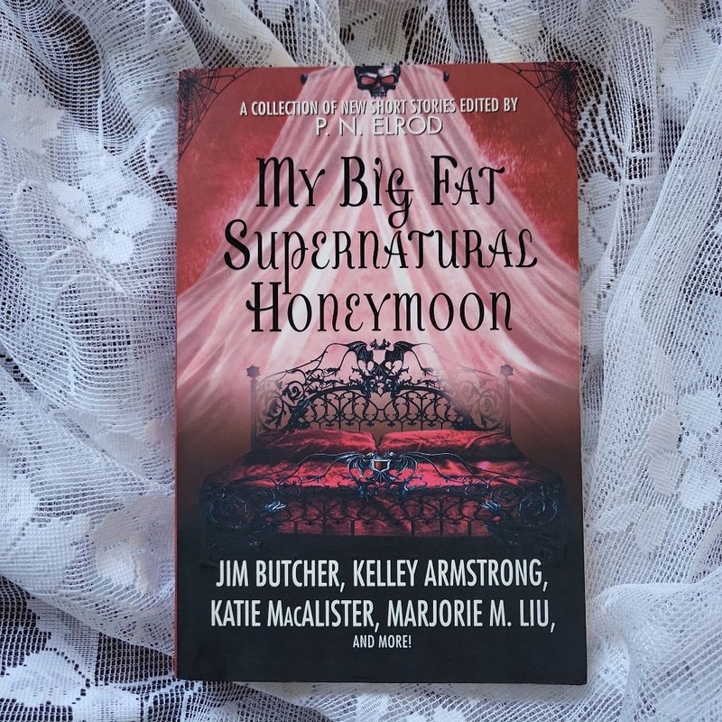 My Big Fat Supernatural Honeymoon