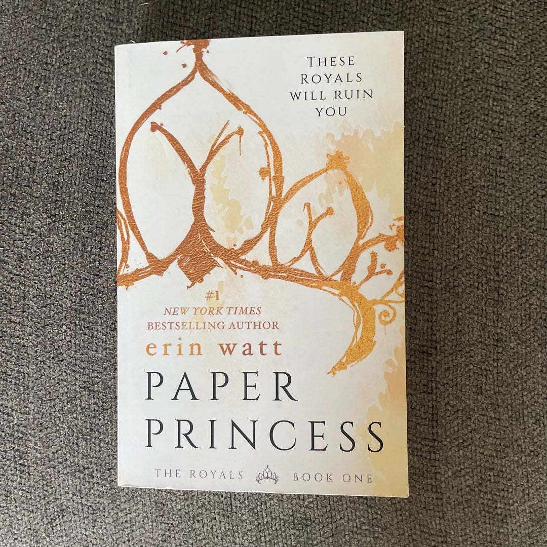  Paper Princess: A Novel (The Royals, 1): 9781682304563: Watt,  Erin: Books