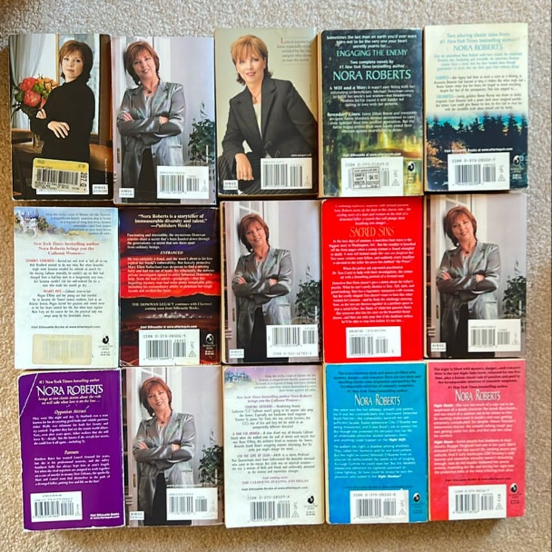 Nora Roberts 15 Book Bundle