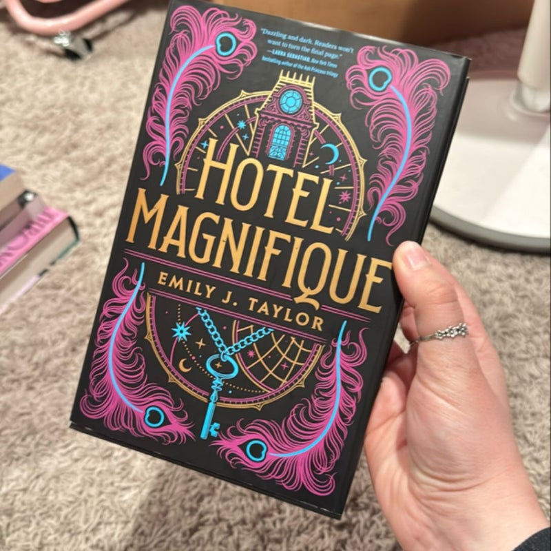 Hotel Magnifique