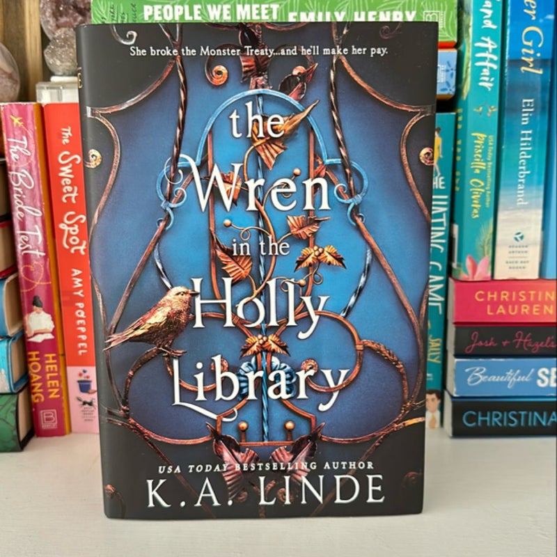 The Wren in the Holly Library (Deluxe Limited Edition)