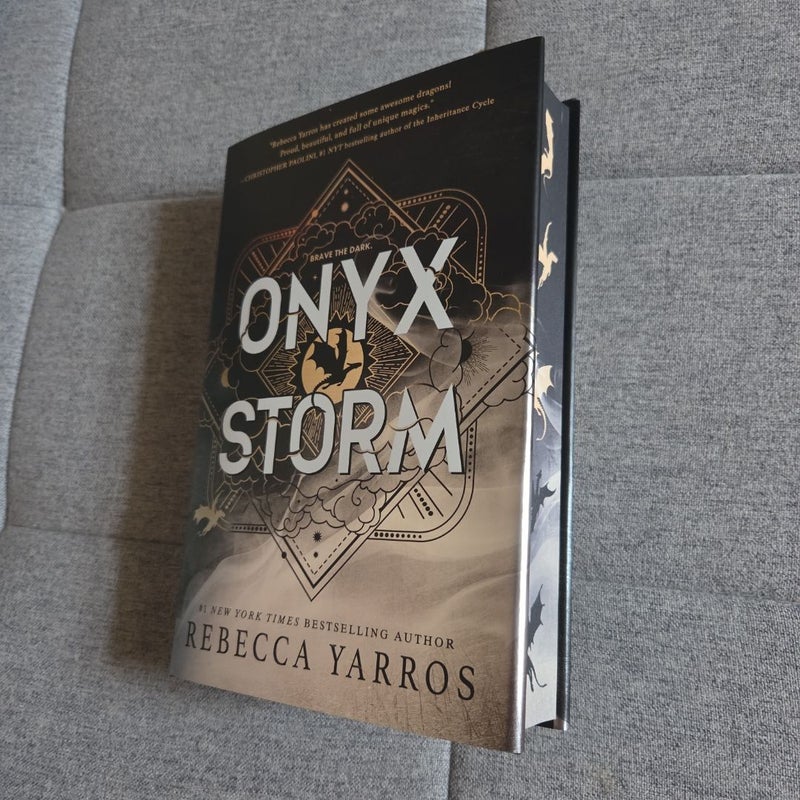 Onyx Storm (First Edition)
